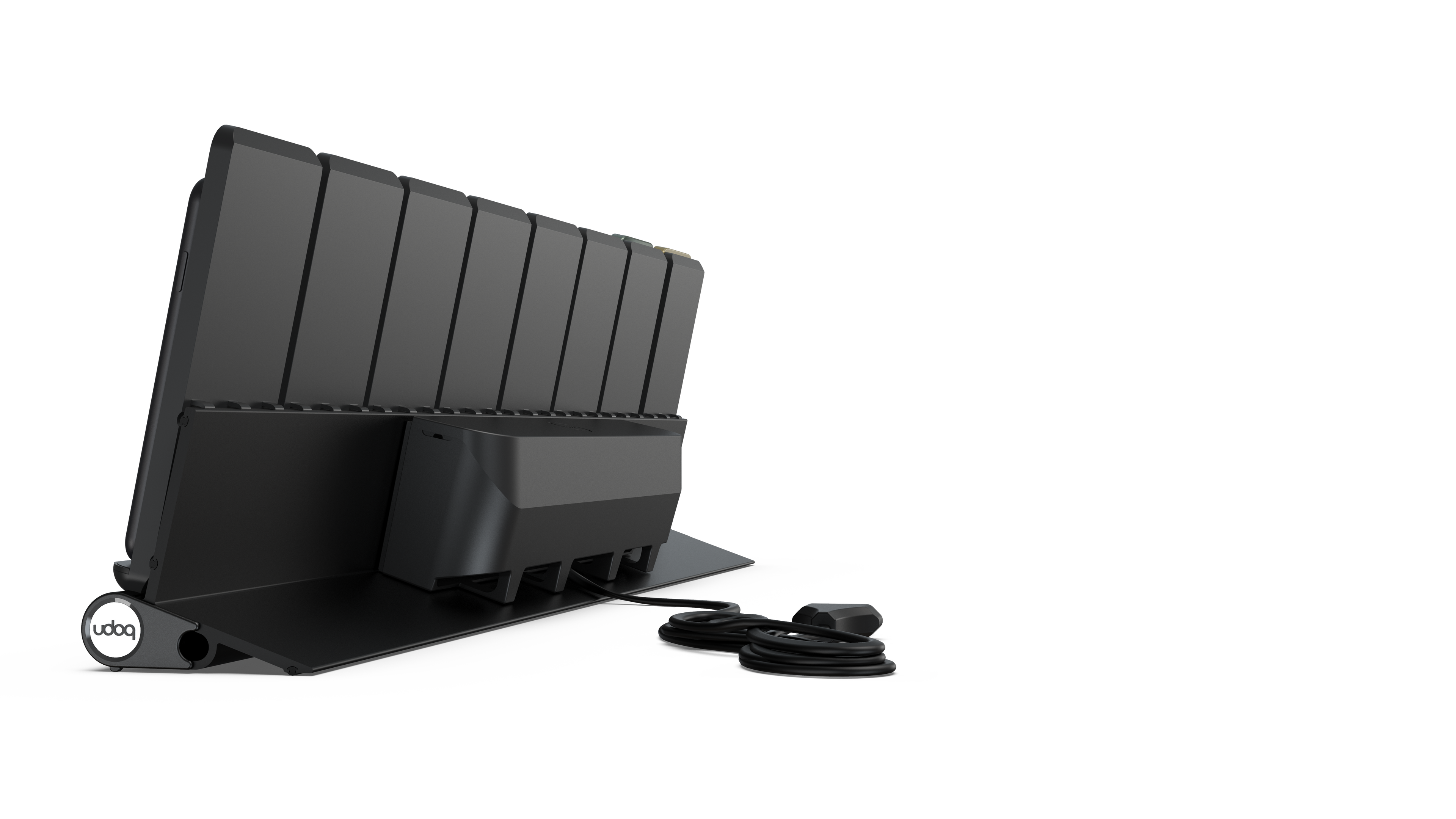 udoq 700 PRO Ladestation schwarz mit 8 Wireless Ladeplätzen und Aluminium Ladedock für Unternehmen und Organisationen