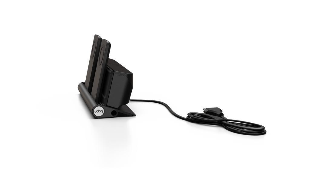 udoq 250 MAGNETIC schwarz - 4 fach Ladestation gefräst und eloxiert aus solidem Aluminium. Exklusives Design mit patentierten verschiebbaren Anschlüssen. Lade platzsparend alle iPad, iPhone, AirPods, Apple Watch und Android Geräte mit bis zu 136W.
