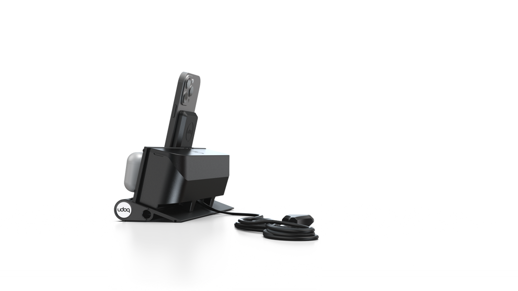 udoq 250 PREMIUM schwarz - 2 fach Ladestation gefräst und eloxiert aus solidem Aluminium. Exklusives Design mit patentierten verschiebbaren Anschlüssen. Lade platzsparend alle iPad, iPhone, AirPods, Apple Watch und Android Geräte mit bis zu 136W.