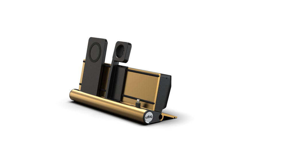 udoq 250 PREMIUM WATCH Ladestation gold - 3 fach Ladestation gefräst und eloxiert aus solidem Aluminium. Exklusives Design mit patentierten verschiebbaren Anschlüssen. Lade platzsparend alle iPad, iPhone, AirPods, Apple Watch und Android Geräte mit bis zu 136W.