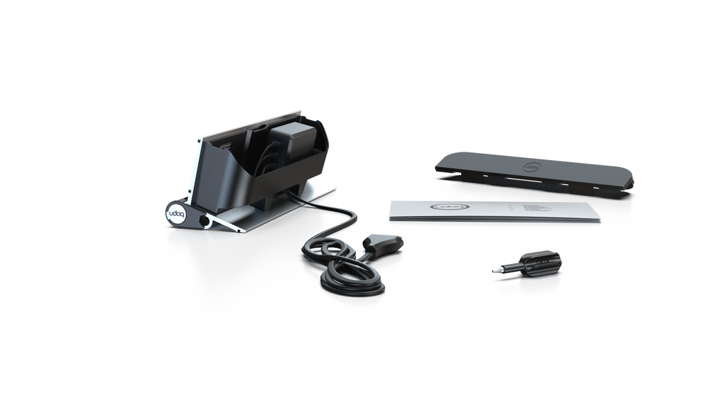 udoq 250 STARTER silber - 5 fach Ladestation gefräst und eloxiert aus solidem Aluminium. Exklusives Design mit patentierten verschiebbaren Anschlüssen. Lade platzsparend alle iPad, iPhone, AirPods, Apple Watch und Android Geräte mit bis zu 136W.