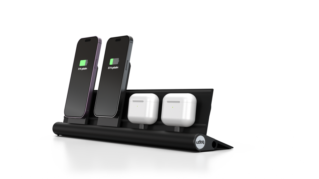 udoq 400 MAGNETIC schwarz - 4 fach Ladestation gefräst und eloxiert aus solidem Aluminium. Exklusives Design mit patentierten verschiebbaren Anschlüssen. Lade platzsparend alle iPad, iPhone, AirPods, Apple Watch und Android Geräte mit bis zu 136W.