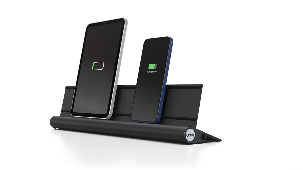 udoq 400 STARTER schwarz - 2 fach Ladestation gefräst und eloxiert aus solidem Aluminium. Exklusives Design mit patentierten verschiebbaren Anschlüssen. Lade platzsparend alle iPad, iPhone, AirPods, Apple Watch und Android Geräte mit bis zu 136W.