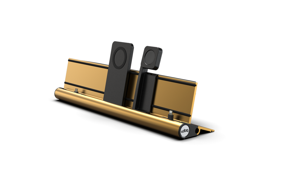 udoq 400 PREMIUM WATCH gold - 4 fach Ladestation gefräst und eloxiert aus solidem Aluminium. Exklusives Design mit patentierten verschiebbaren Anschlüssen. Lade platzsparend alle iPad, iPhone, AirPods, Apple Watch und Android Geräte mit bis zu 136W.