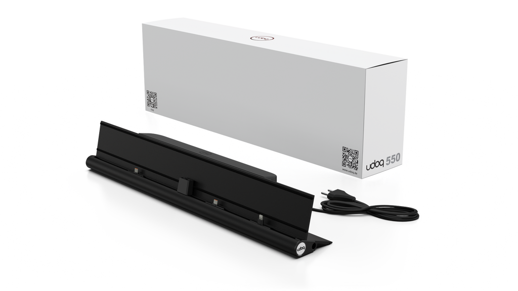 udoq 550 IPAD schwarz - 3 fach Ladestation gefräst und eloxiert aus solidem Aluminium. Exklusives Design mit patentierten verschiebbaren Anschlüssen. Lade platzsparend alle iPad, iPhone, AirPods, Apple Watch und Android Geräte mit bis zu 136W.