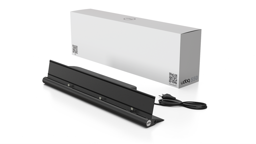 udoq 550 STARTER schwarz - 3 fach Ladestation gefräst und eloxiert aus solidem Aluminium. Exklusives Design mit patentierten verschiebbaren Anschlüssen. Lade platzsparend alle iPad, iPhone, AirPods, Apple Watch und Android Geräte mit bis zu 136W.