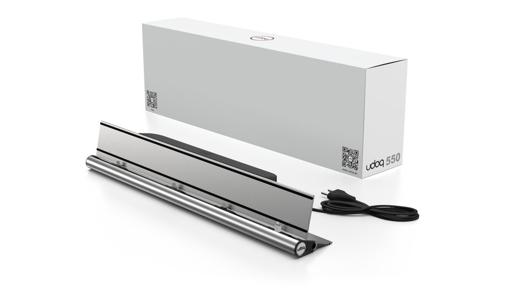 udoq 550 STARTER silber - 5 fach Ladestation gefräst und eloxiert aus solidem Aluminium. Exklusives Design mit patentierten verschiebbaren Anschlüssen. Lade platzsparend alle iPad, iPhone, AirPods, Apple Watch und Android Geräte mit bis zu 136W.
