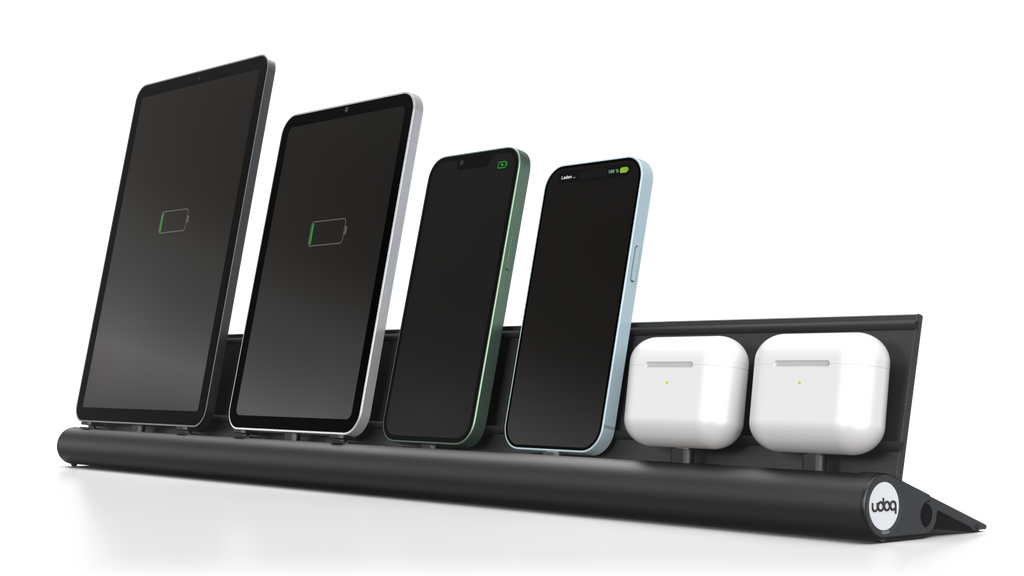 udoq 700 PREMIUM schwarz - 6 fach Ladestation gefräst und eloxiert aus solidem Aluminium. Exklusives Design mit patentierten verschiebbaren Anschlüssen. Lade platzsparend alle iPad, iPhone, AirPods, Apple Watch und Android Geräte mit bis zu 136W.