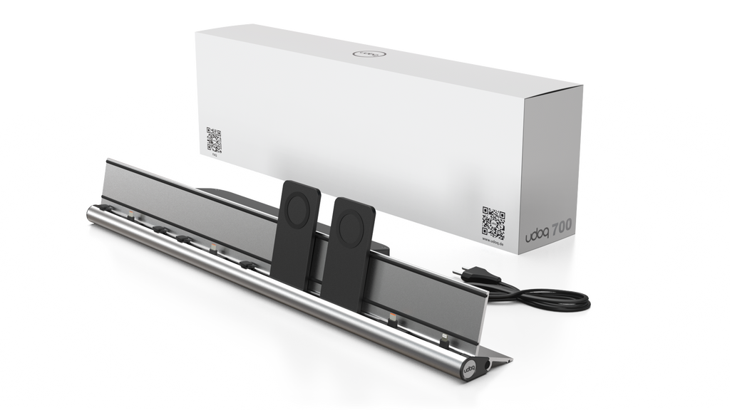 udoq 700 PREMIUM silber - 6 fach Ladestation gefräst und eloxiert aus solidem Aluminium. Exklusives Design mit patentierten verschiebbaren Anschlüssen. Lade platzsparend alle iPad, iPhone, AirPods, Apple Watch und Android Geräte mit bis zu 136W.