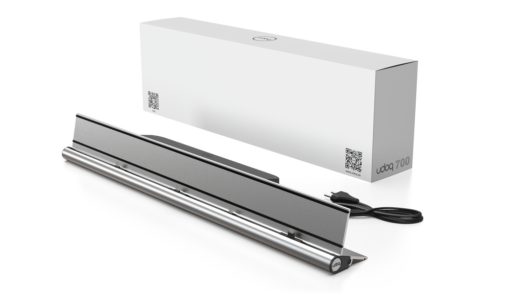 udoq 700 STARTER silber - 4 fach Ladestation gefräst und eloxiert aus solidem Aluminium. Exklusives Design mit patentierten verschiebbaren Anschlüssen. Lade platzsparend alle iPad, iPhone, AirPods, Apple Watch und Android Geräte mit bis zu 136W.