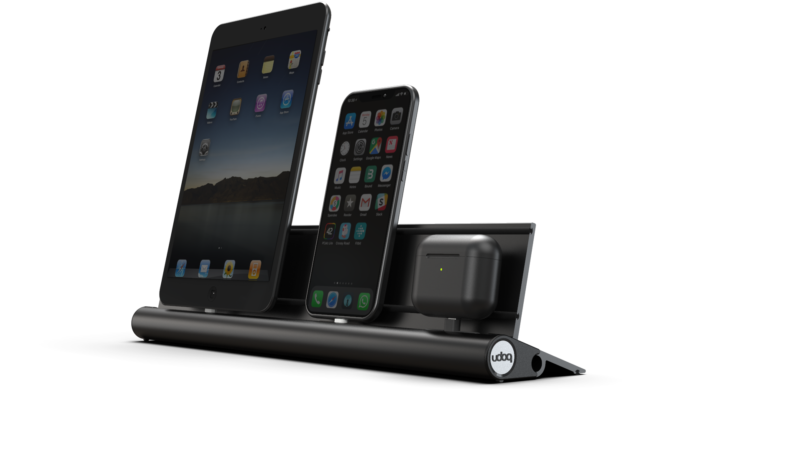 400 multi-charging station in dark gray with universal and lightning adapter